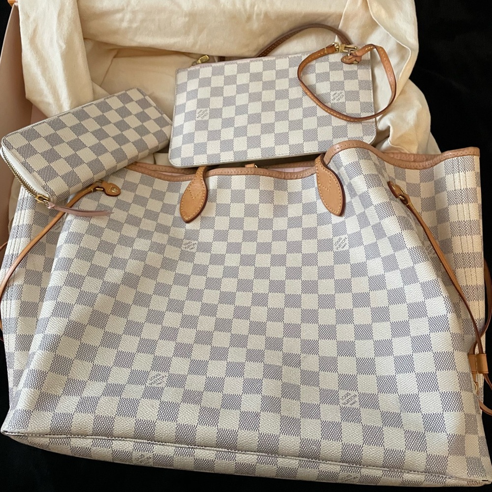 Louis Vuitton White and Gray Checkered Tote Set